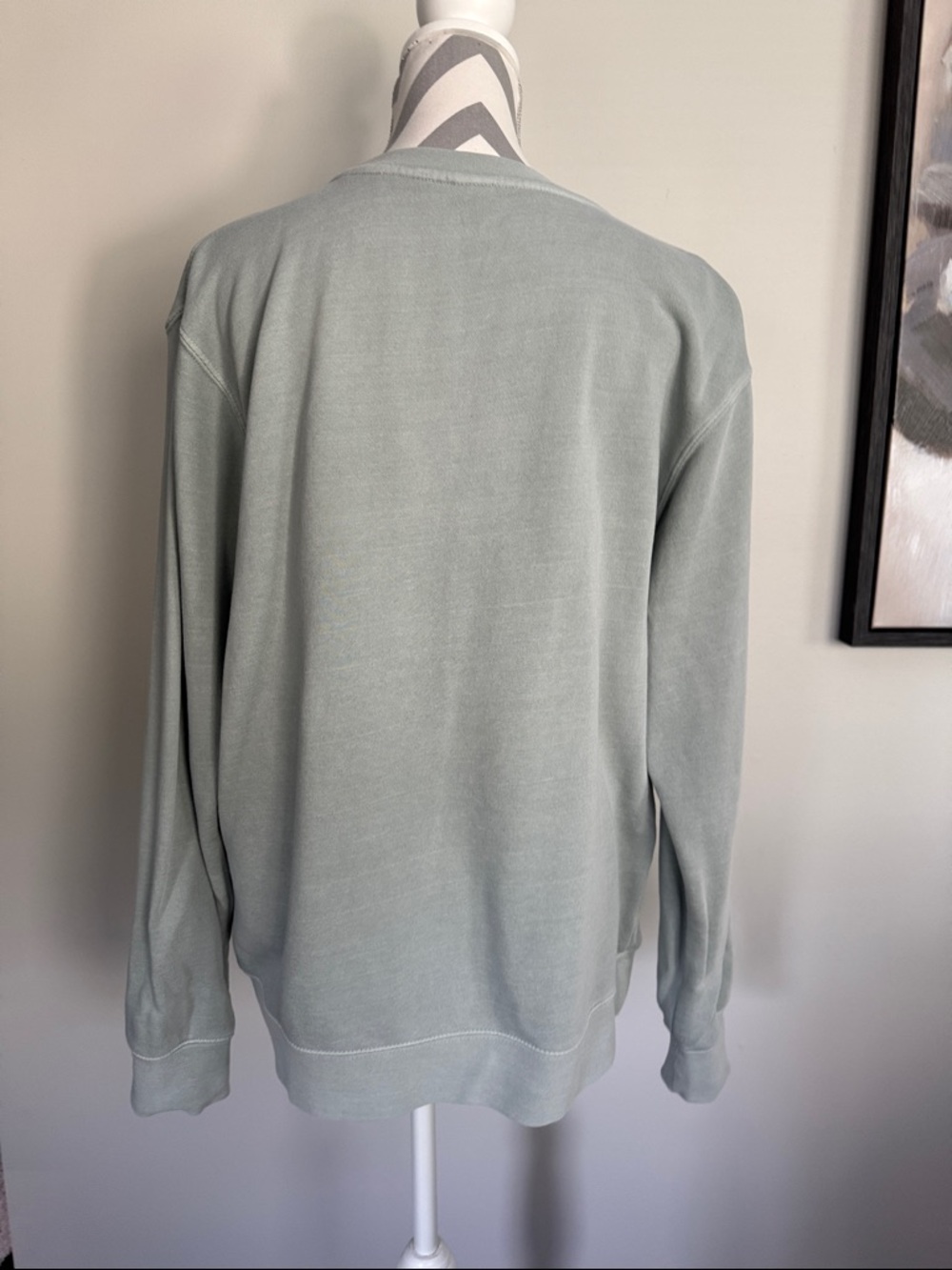 Living Fully Co-Sage Crewneck Sweatshirt with Heart-Eyed Tiger Graphic - Picture 3 of 5